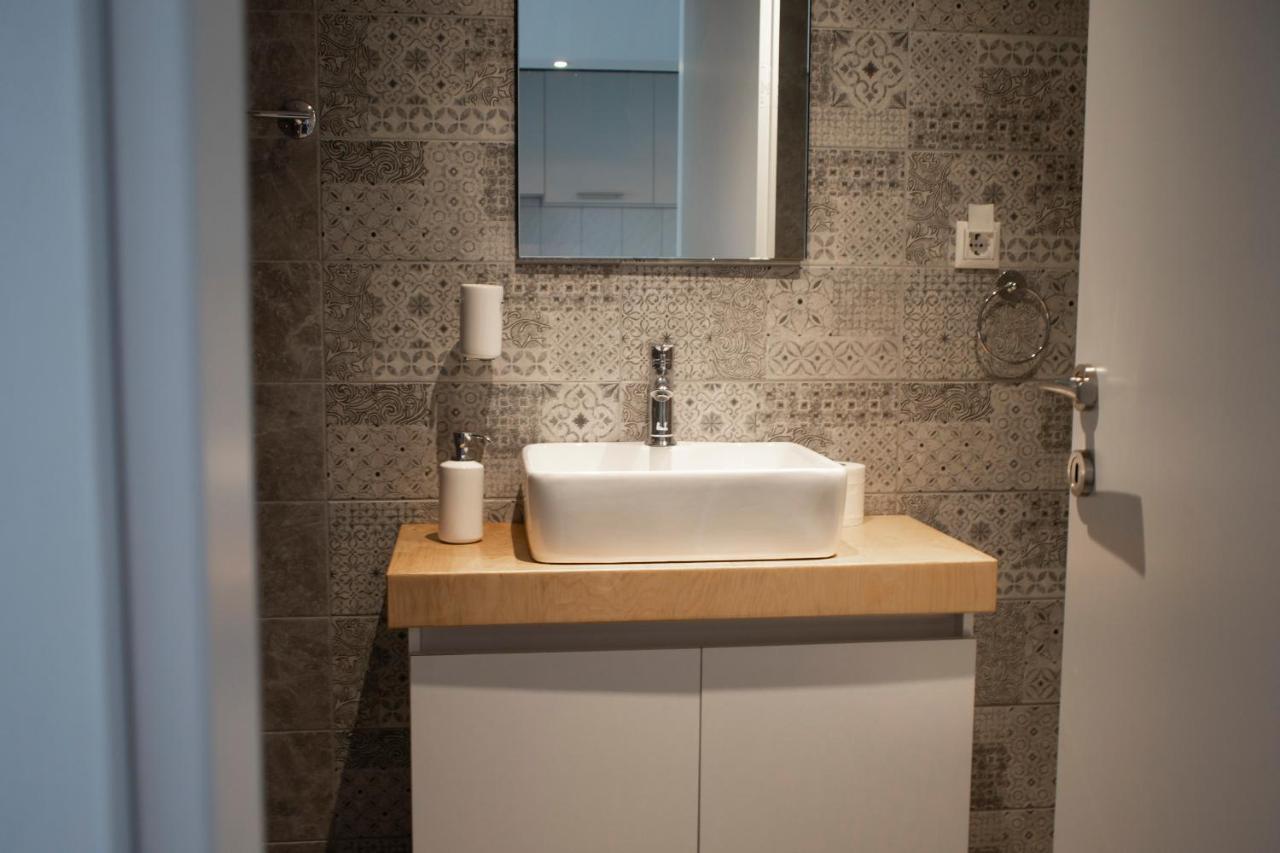 Filippos Downtown - 2Br Lux Apartment - Tsimiski Ladadika - Explore Center By Foot - Close To Aristotelous Square Салоники Экстерьер фото